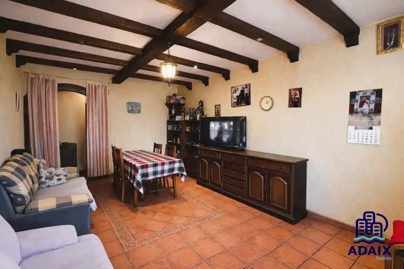 Sala de estar de Casa o chalet en venta en Navahermosa con Balcón