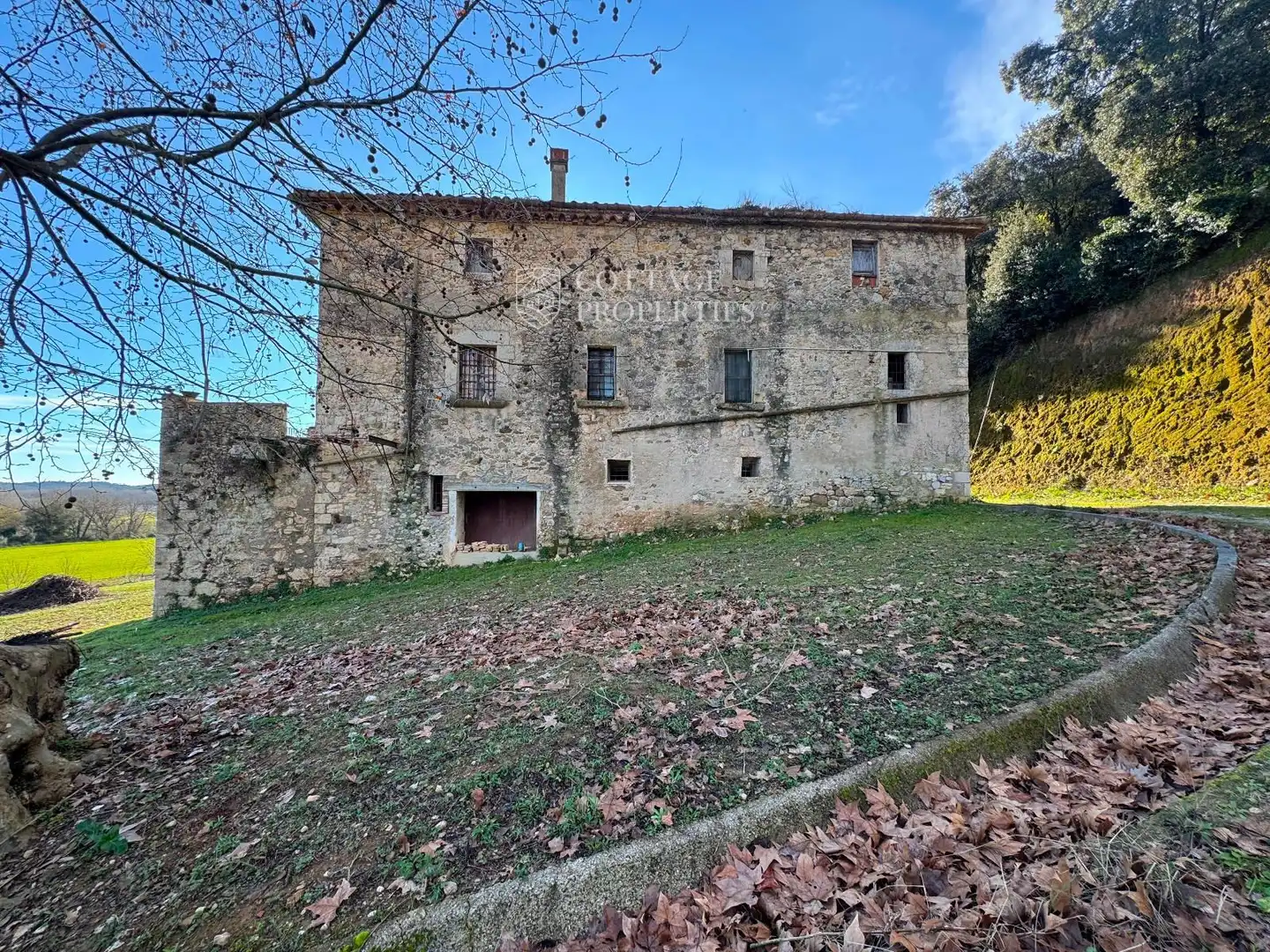 Vista exterior de Finca rústica en venda en Sant Ferriol amb Terrassa