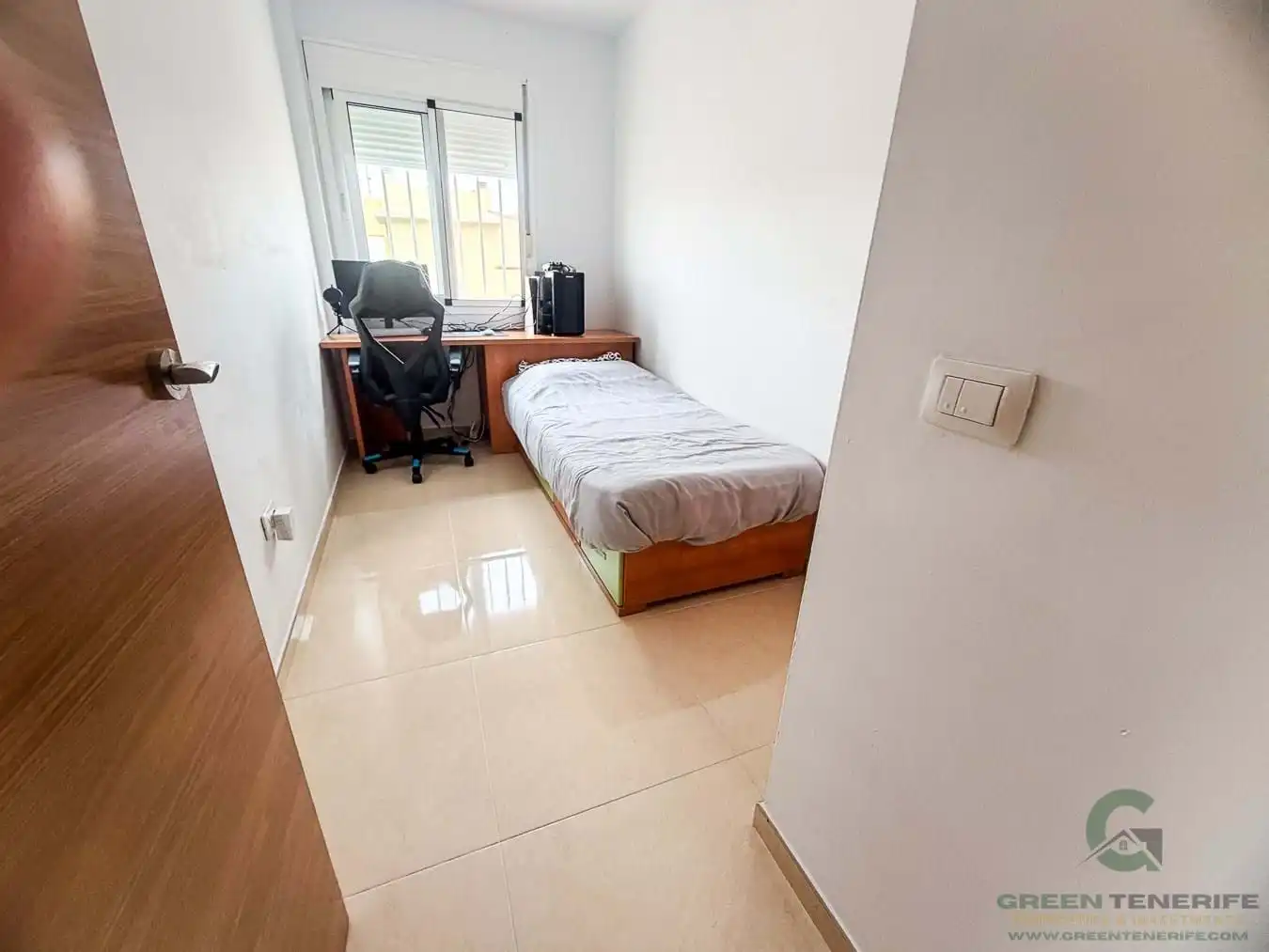 Habitación de Piso en venta en Arona con Terraza, Amueblado y Balcón