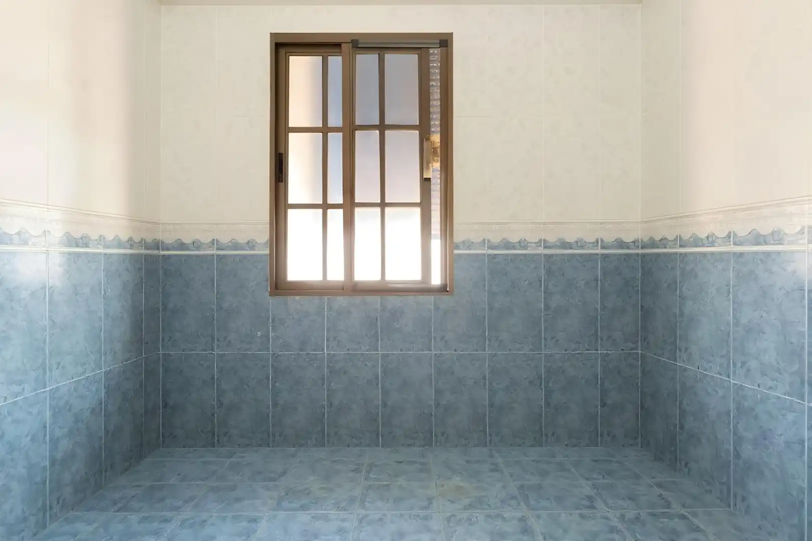 Bany de Edifici en venda en Motril