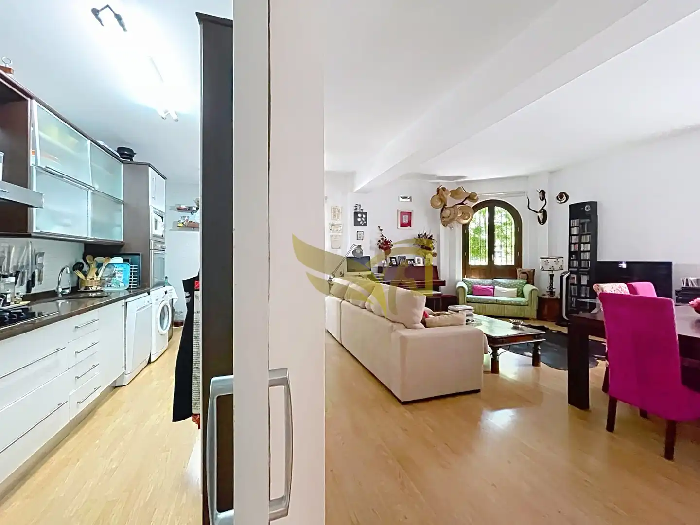 Flat for sale in Sevilla  with Air Conditioner, Heating and Storage room