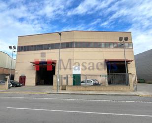 Vista exterior de Nau industrial de lloguer en Sabadell