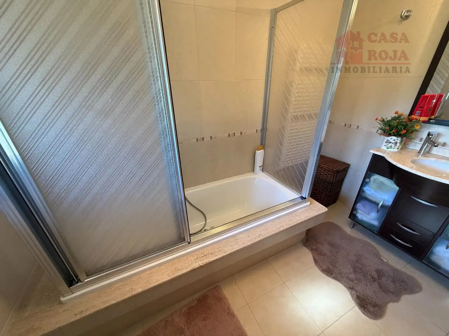 Bathroom of Detached homes for sale in Moaña  with Heating, Parquet flooring and Terrace