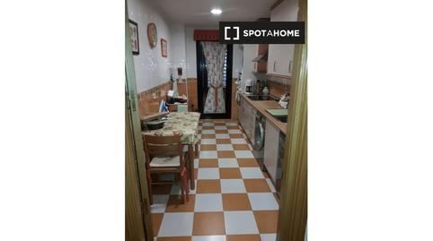 Photo 4 of Flat to share in Ciudad 10, Madrid