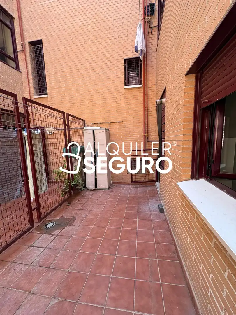 Vista exterior de Pis de lloguer en Arganda del Rey amb Calefacció i Traster