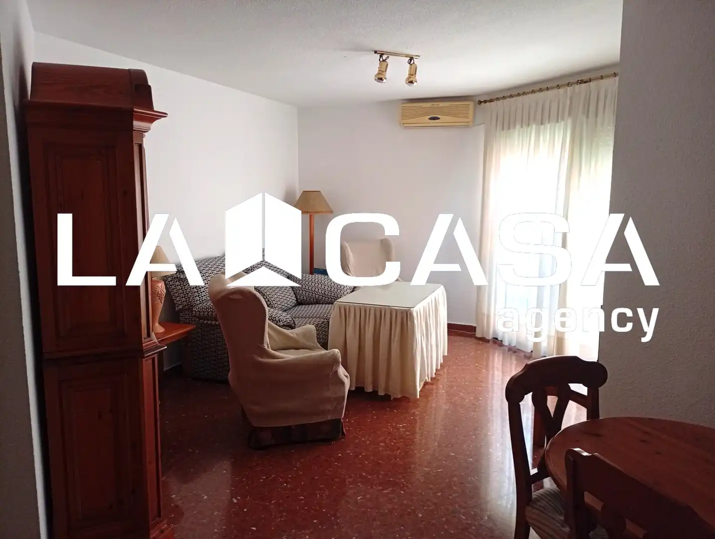 Wohnzimmer von Wohnung zur Miete in Sevilla
