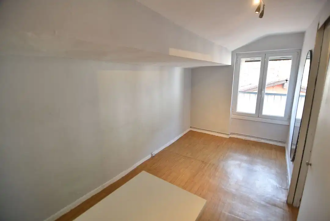 Schlafzimmer von Wohnung zum Verkauf in Soraluze / Plasencia de las Armas mit Heizung und Abstellraum