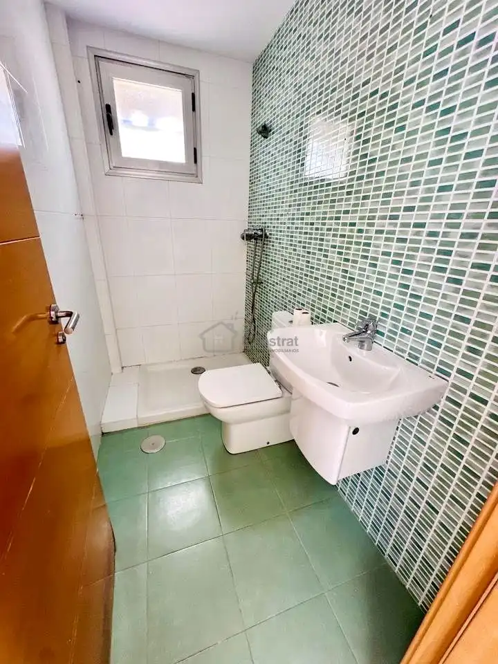 Bathroom of Apartments for sale in Finestrat