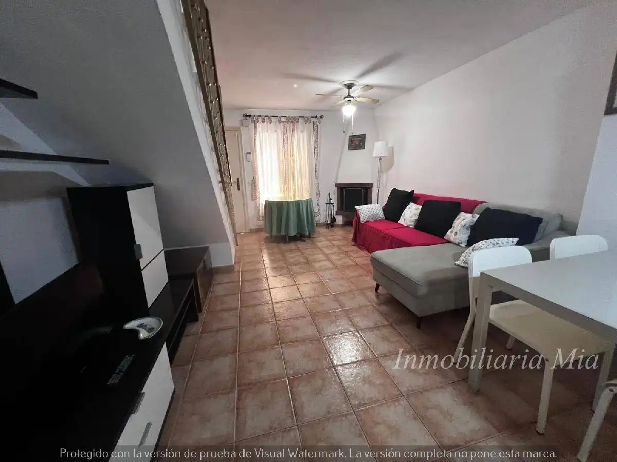 Sala d'estar de Casa o xalet de lloguer en Torremolinos amb Piscina, Moblat i Piscina comunitària