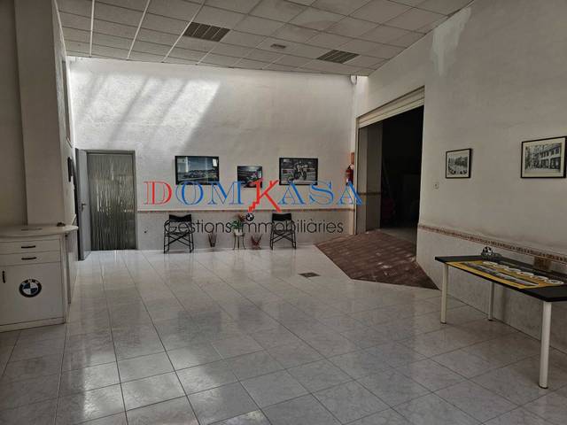 Local comercial en Alquiler en Carrer de Camarles en Sant Llàtzer