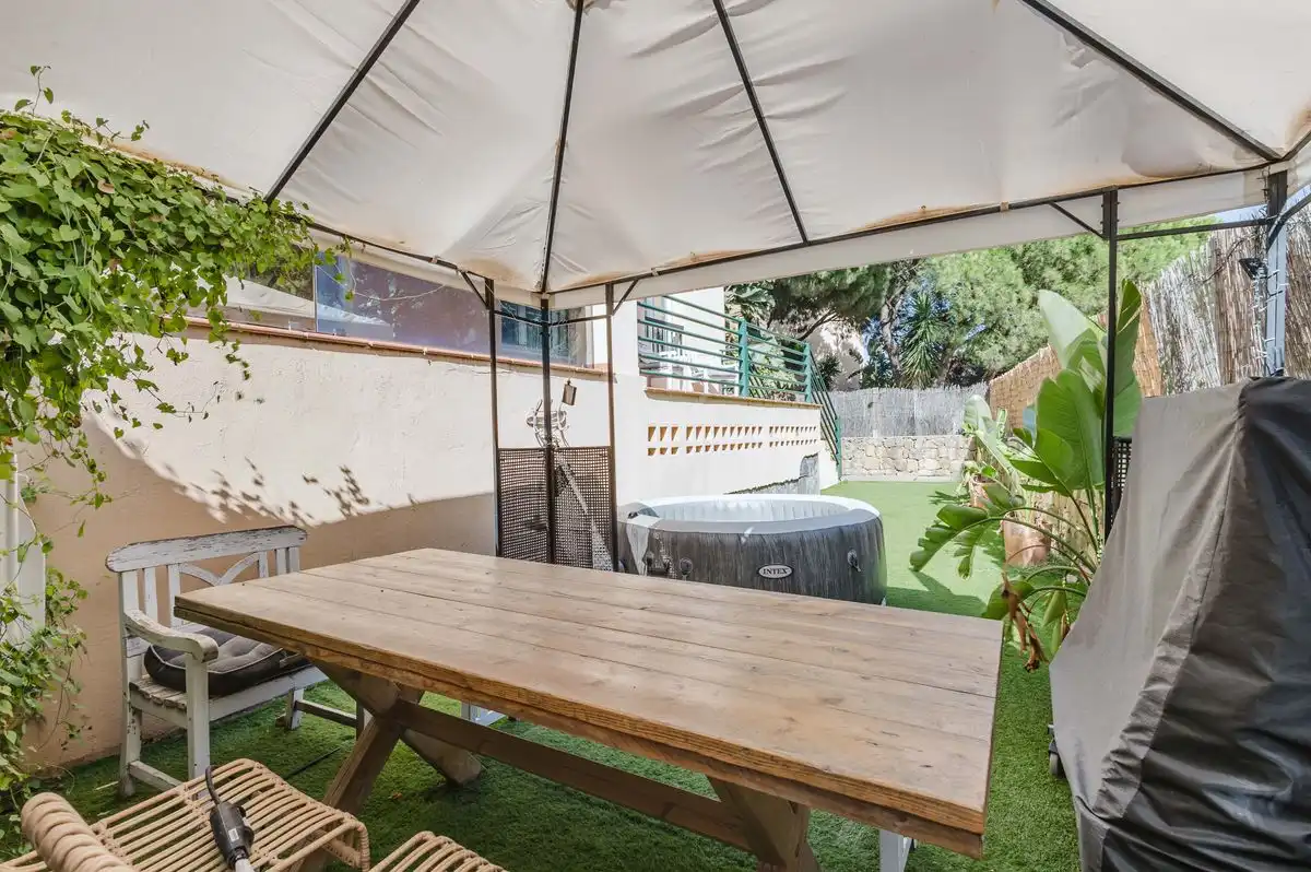 Terrace of Ground floor for sale in Marbella  with Air Conditioner, Heating and Private garden