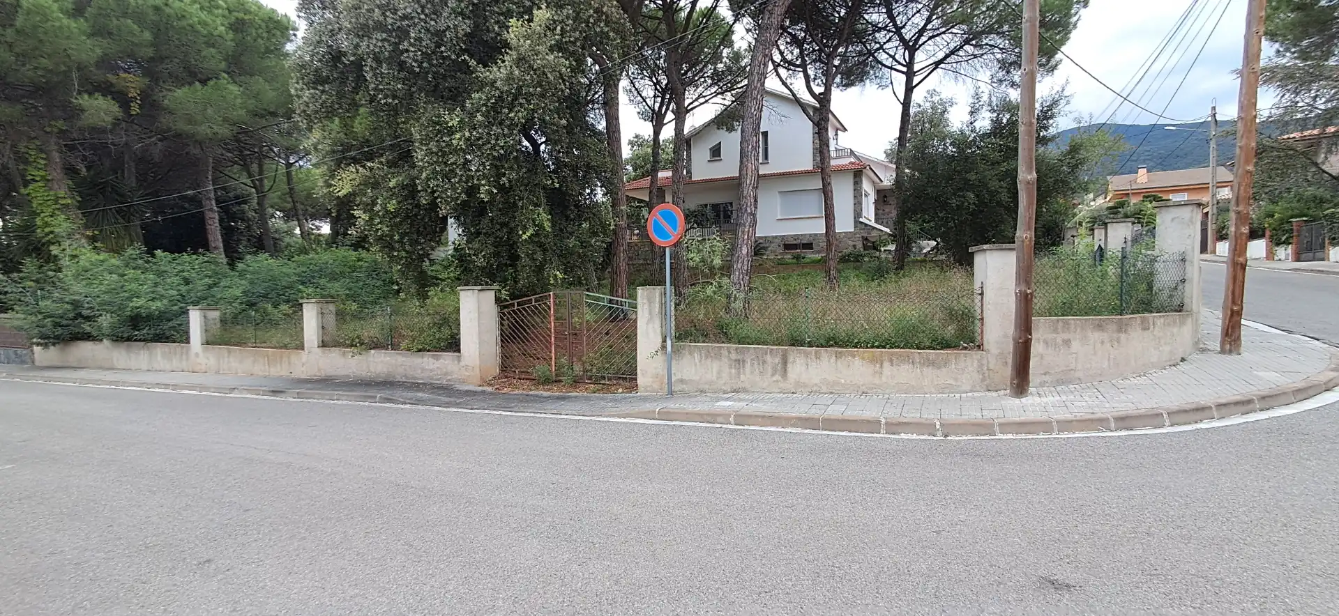 Wohnbaugrundstück zum Verkauf in Carrer de Girona, imagen 3