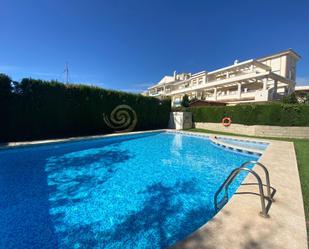 Swimming pool of Apartment for sale in L'Alfàs del Pi  with Air Conditioner, Heating and Private garden