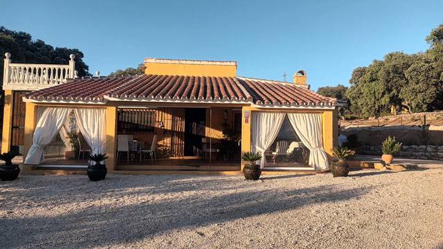 Finca rústica en Alquiler en Archidona