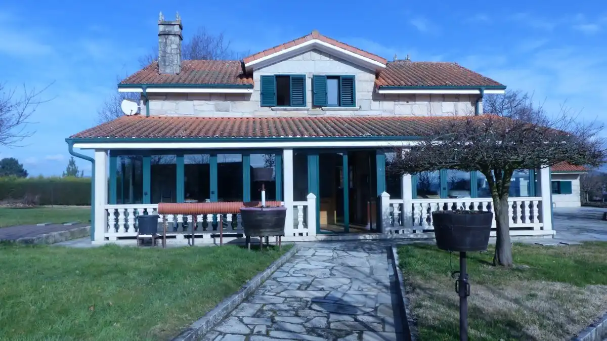Casa amb jardí en venda a O Carballiño, imagen 3