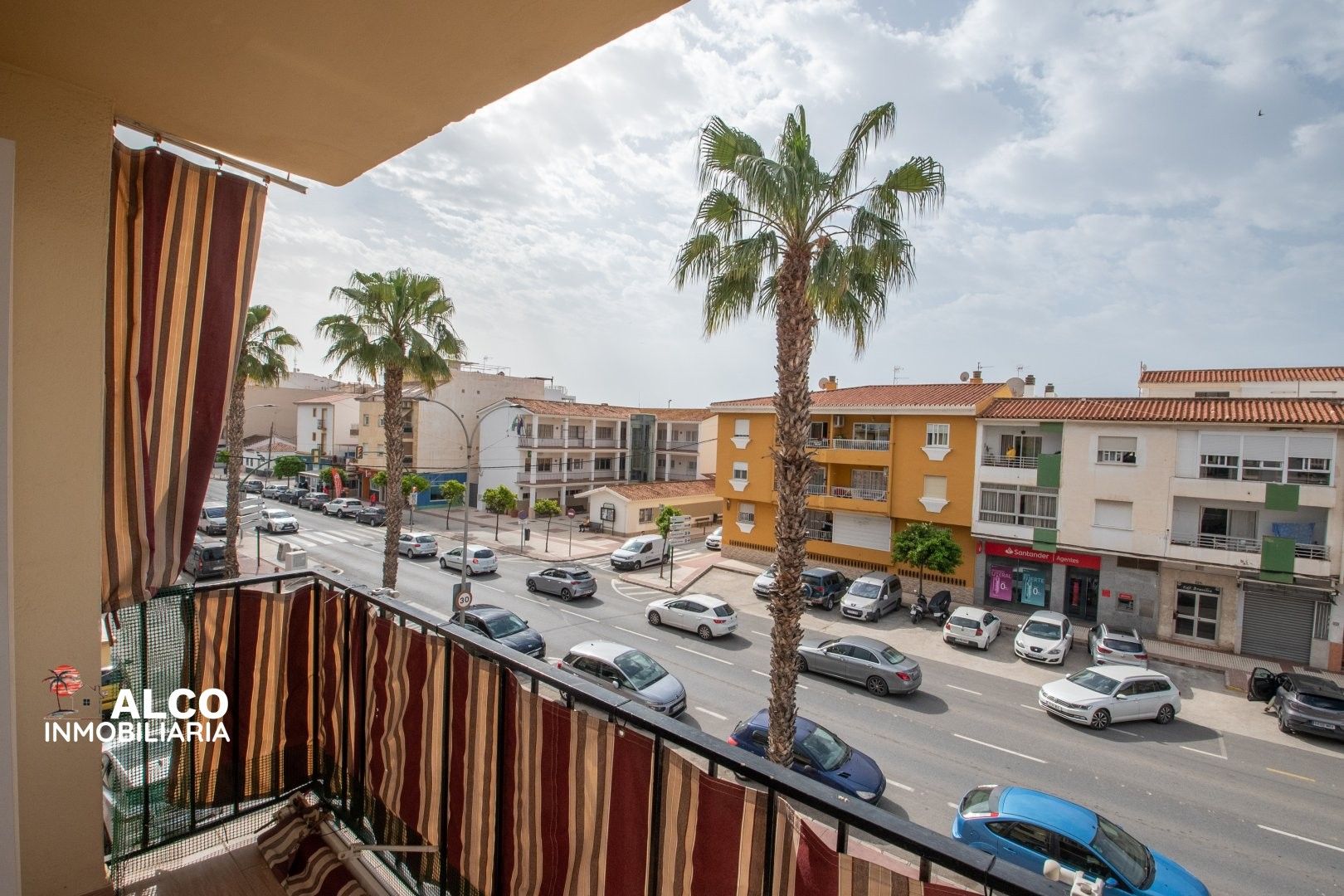 Vista exterior de Pis en venda en Vélez-Málaga amb Calefacció i Terrassa