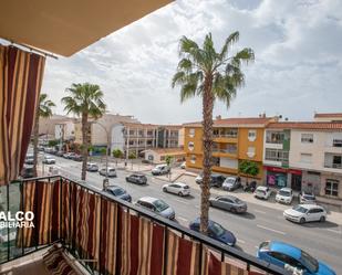 Vista exterior de Pis en venda en Vélez-Málaga amb Calefacció i Terrassa