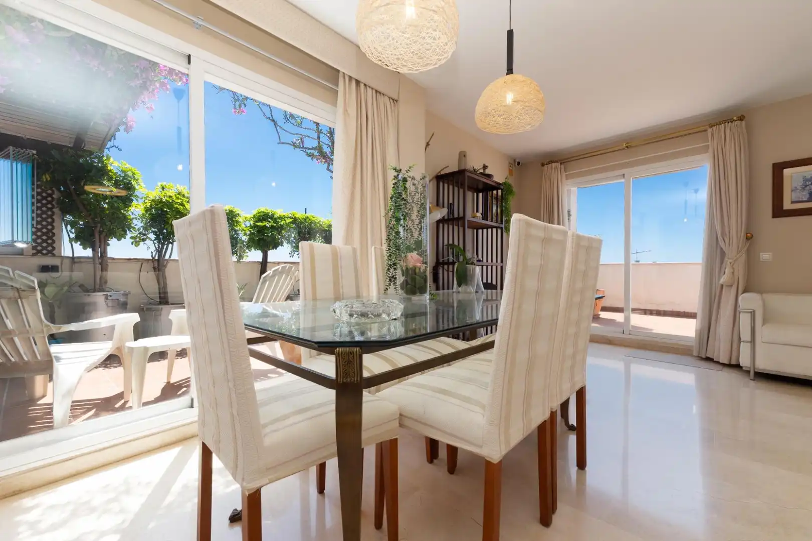 Penthouse with pool for sale in Estepona Pueblo, imagen 5