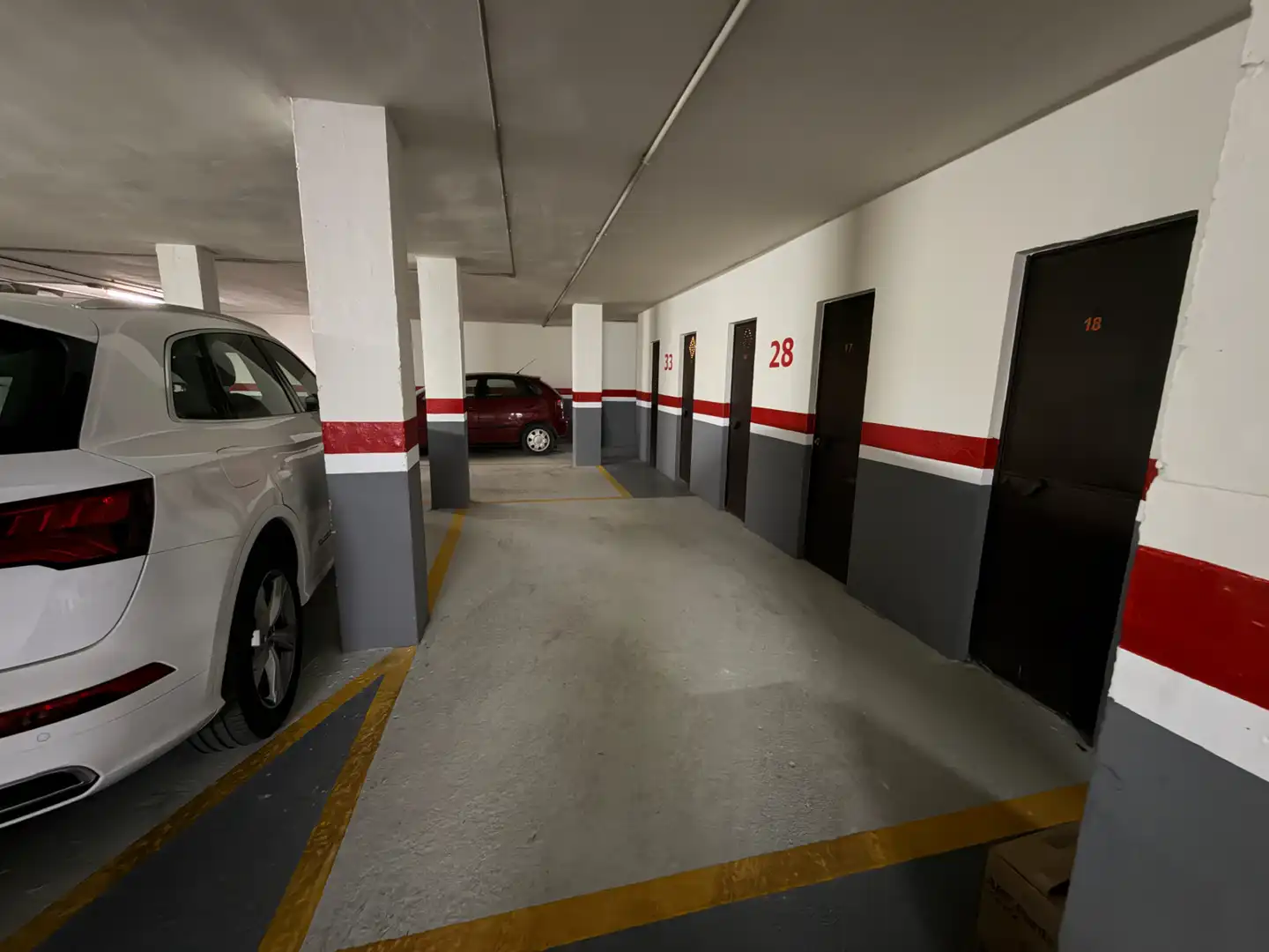 Parking of Flat for sale in Úbeda  with Air Conditioner, Heating and Storage room