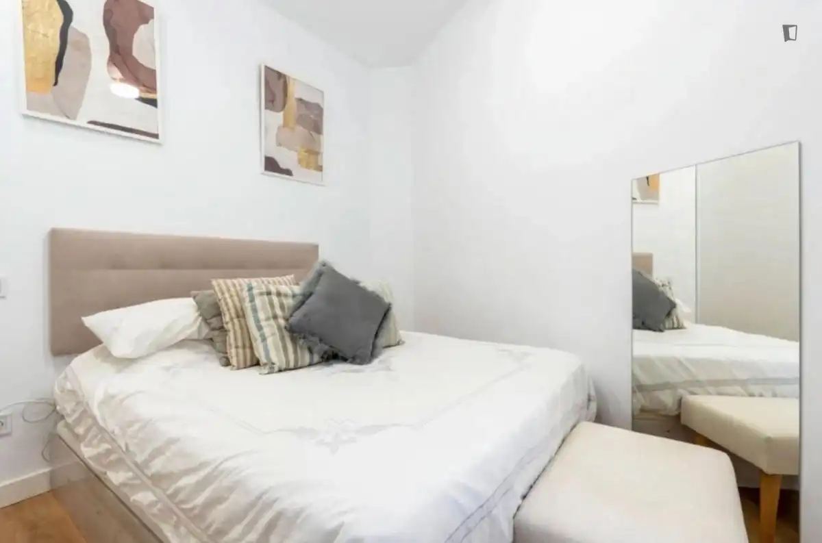 Apartament amb ascensor de lloguer a Chamberí, imagen 2