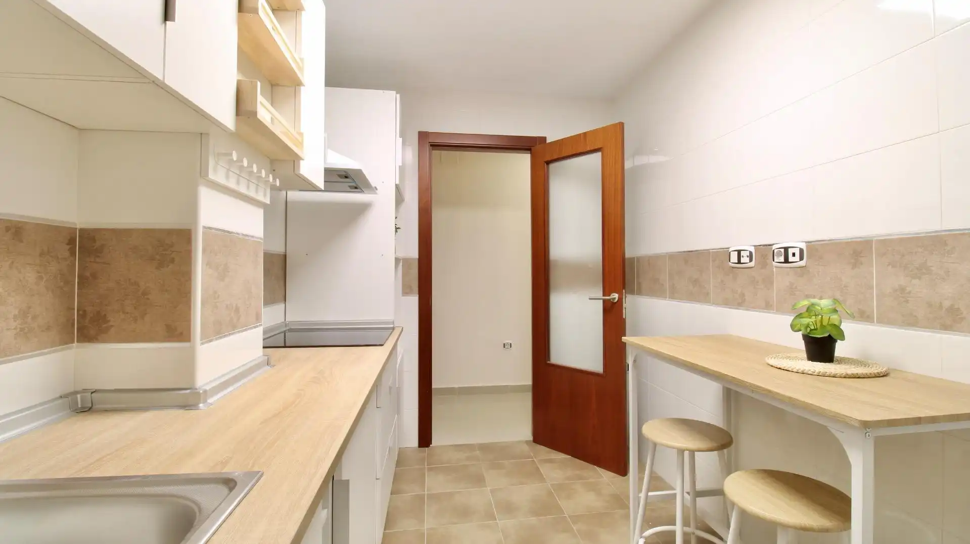 Küche von Wohnung zum Verkauf in Atarfe mit Terrasse und Balkon