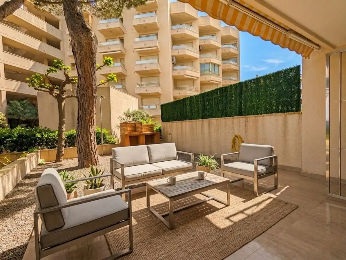 Terraza de Planta baja en venta en Castell d'Aro, Platja d'Aro i s'Agaró con Aire acondicionado, Calefacción y Jardín privado
