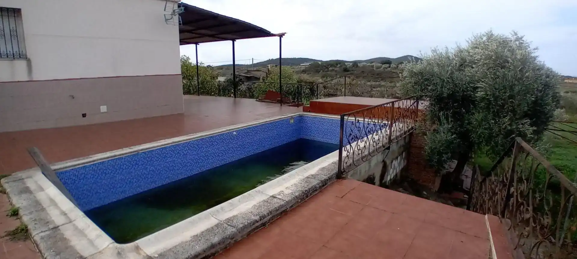 Piscina de Finca rústica en venda en Alcuéscar amb Piscina