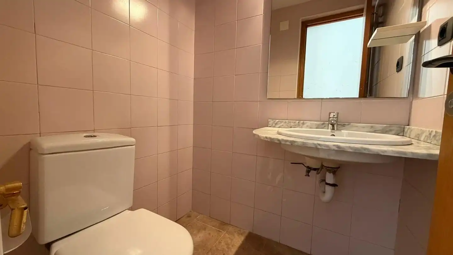 Bany de Local de lloguer en Barcelona