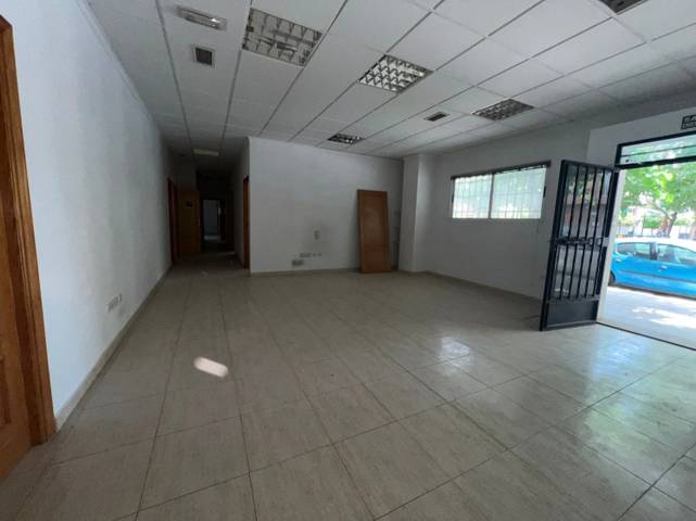 Local comercial en Venta en San Antón