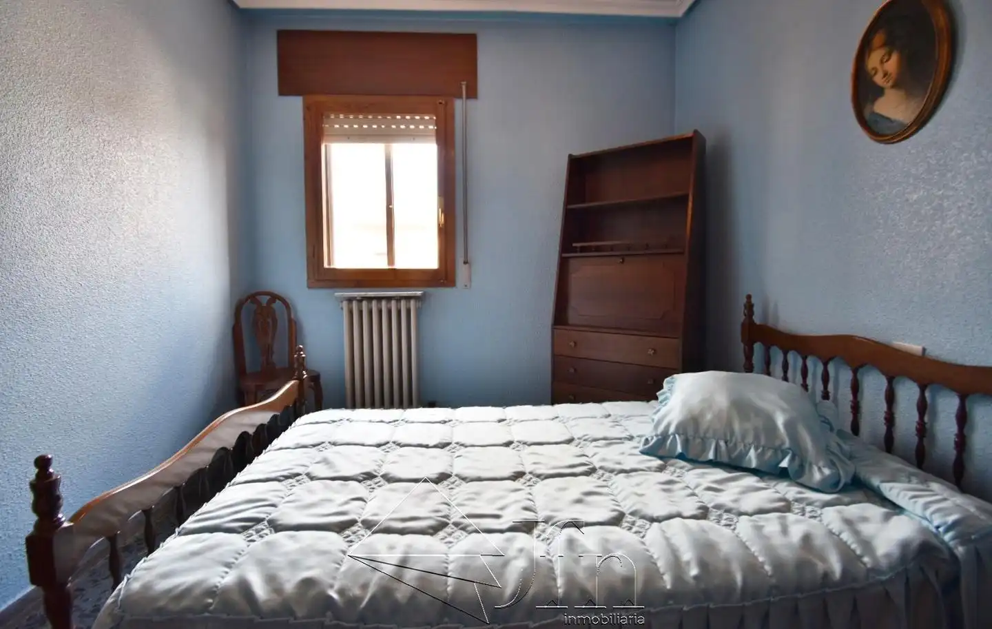 Schlafzimmer von Einfamilien-Reihenhaus zum Verkauf in Íscar mit Heizung und Balkon