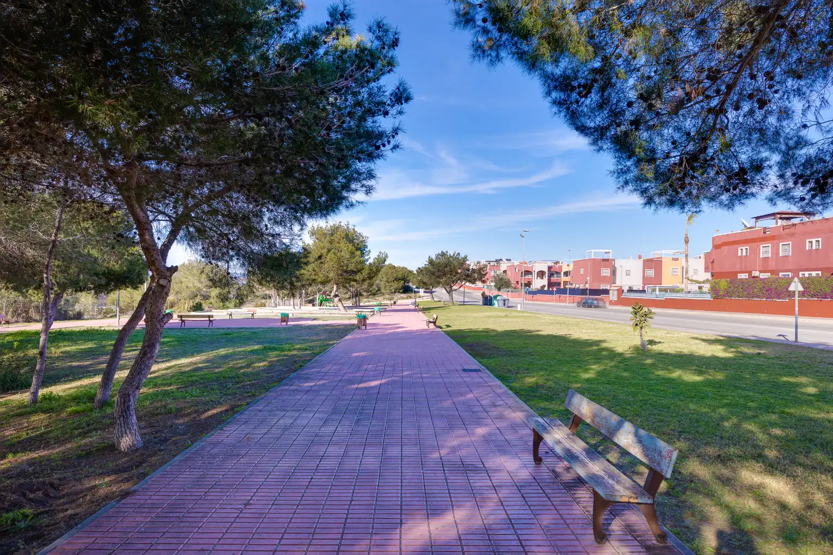 Vista exterior de Pis en venda en Orihuela amb Aire condicionat, Jardí privat i Terrassa