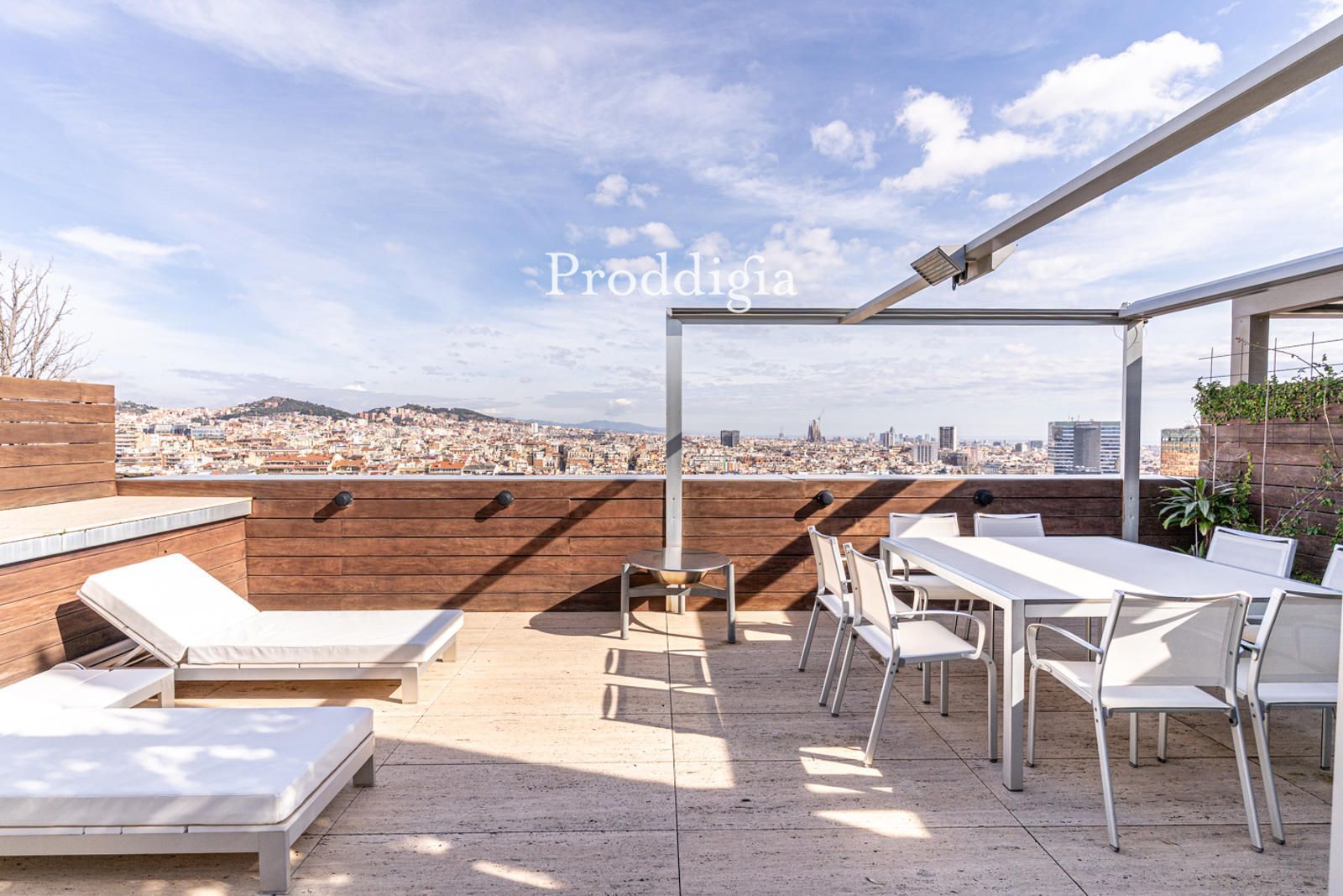 Terrassa de Àtic en venda en  Barcelona Capital amb Aire condicionat, Calefacció i Terrassa
