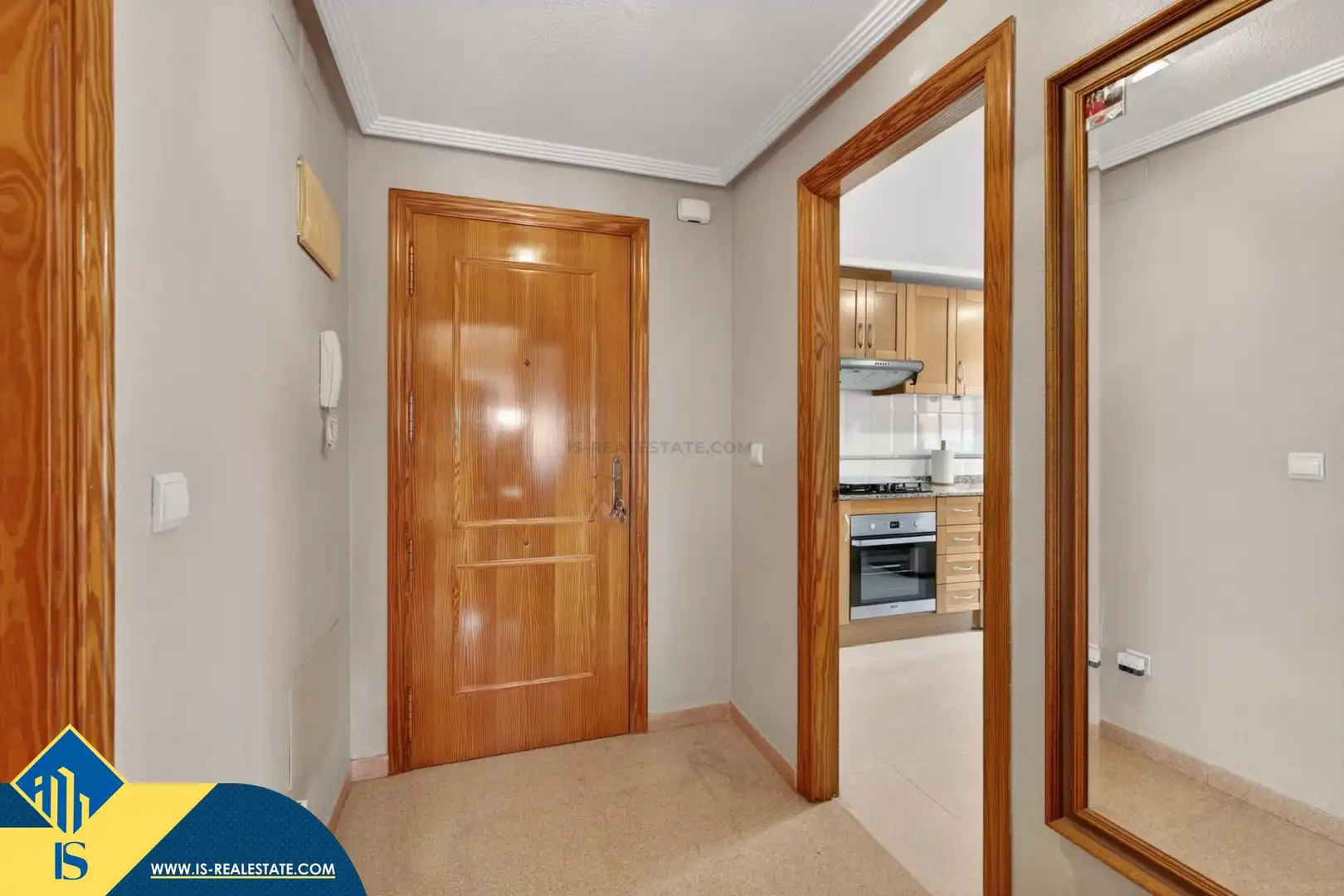 Flat for sale in Alicante / Alacant  with Air Conditioner, Terrace and Storage room