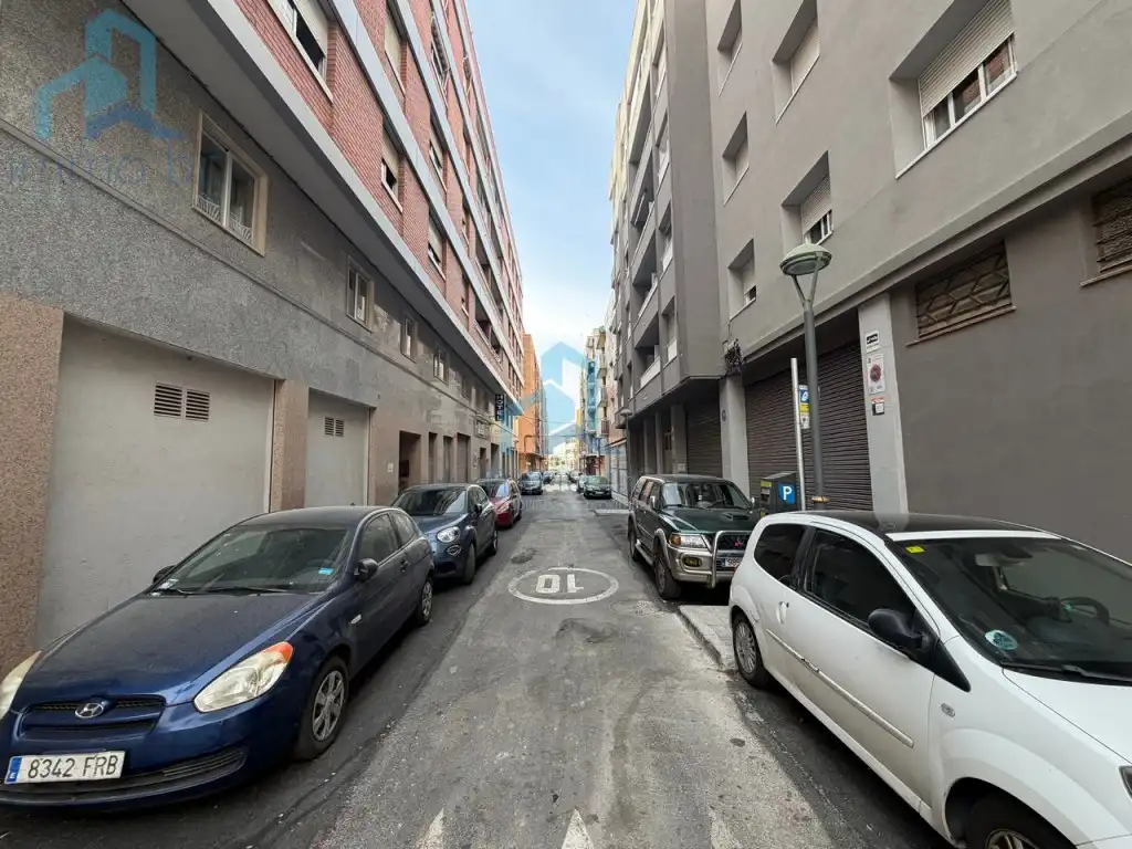Vista exterior de Piso en venta en Tarragona