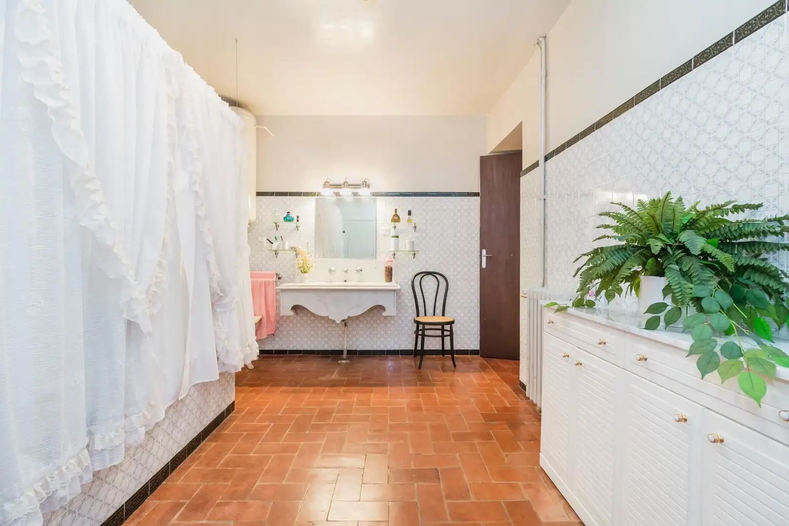 Bany de Finca rústica en venda en Castellet i la Gornal amb Calefacció, Jardí privat i Terrassa