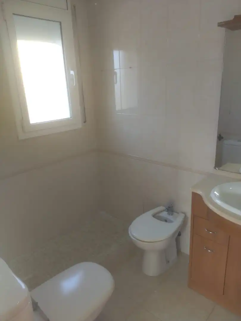 Bany de Casa o xalet en venda en Caldes de Malavella amb Aire condicionat, Calefacció i Jardí privat