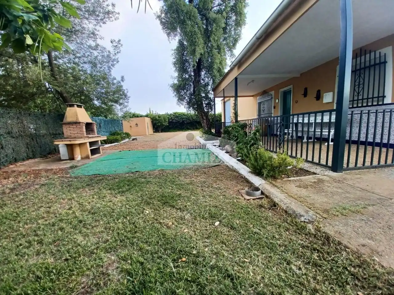 Chalet con piscina en venta en Calle San Francisco 63, imagen 3