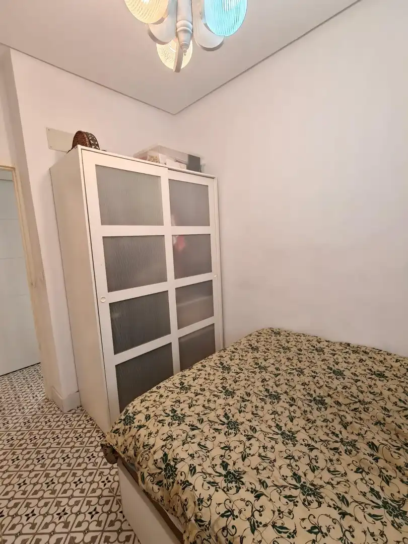 Dormitori de Apartament en venda en Madrid