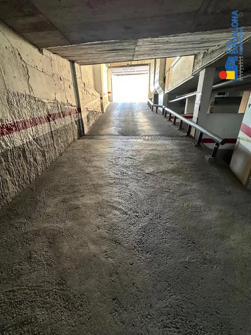 Einzelparkplatz zur Miete in Port, imagen 9