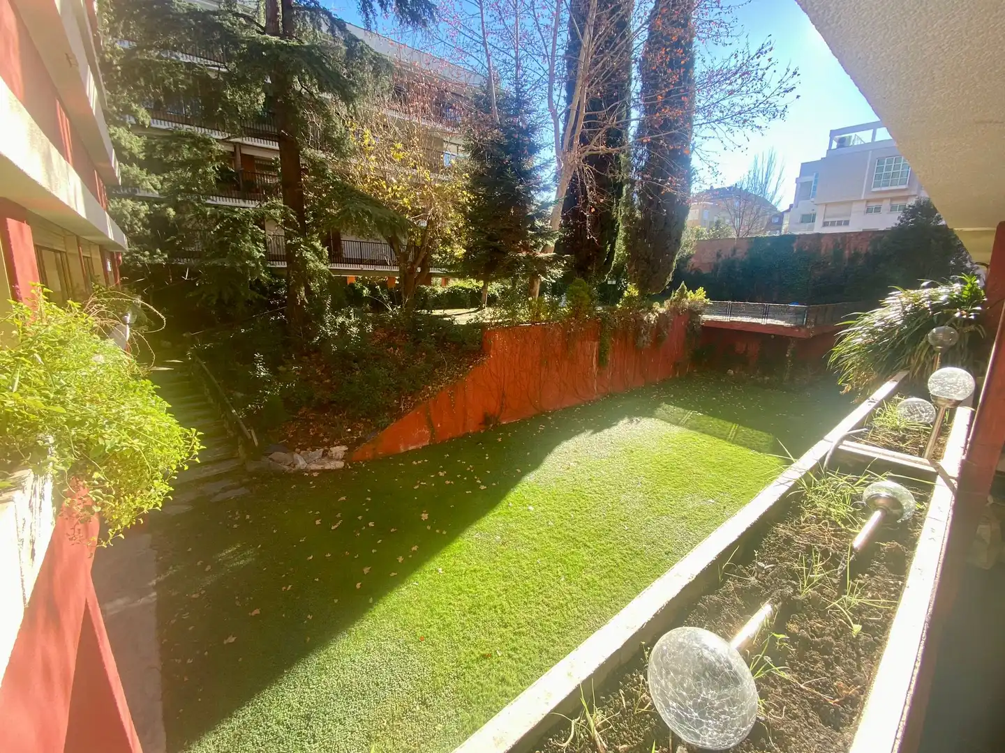 Jardí de Pis en venda en Madrid amb Aire condicionat, Calefacció i Jardí privat