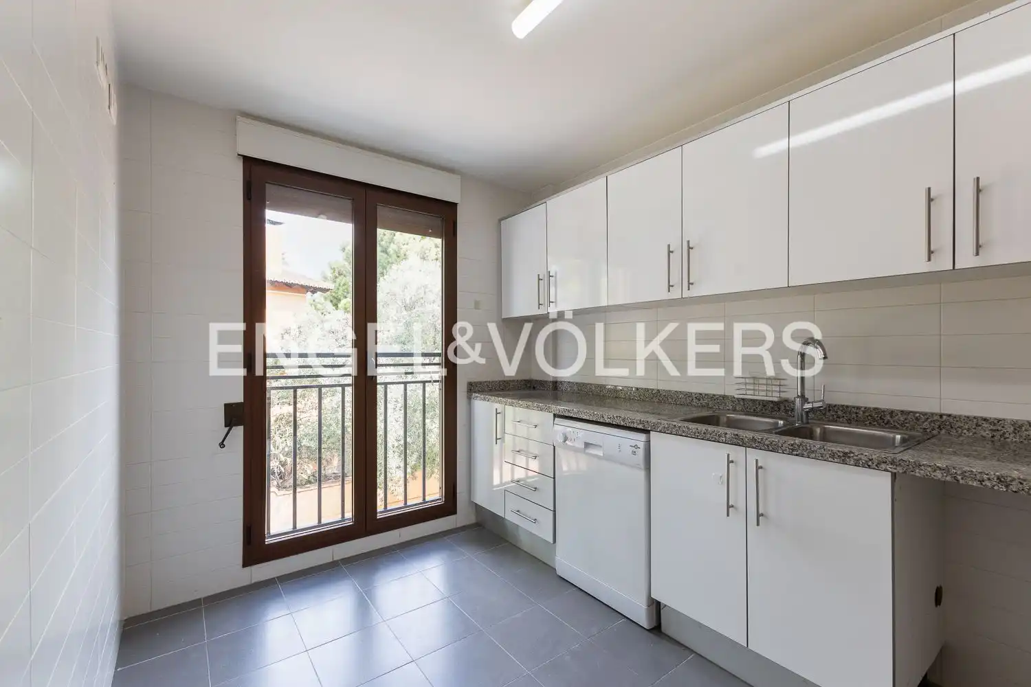 Kitchen of Detached homes for rent in Rocafort  with Air Conditioner, Heating and Parquet flooring