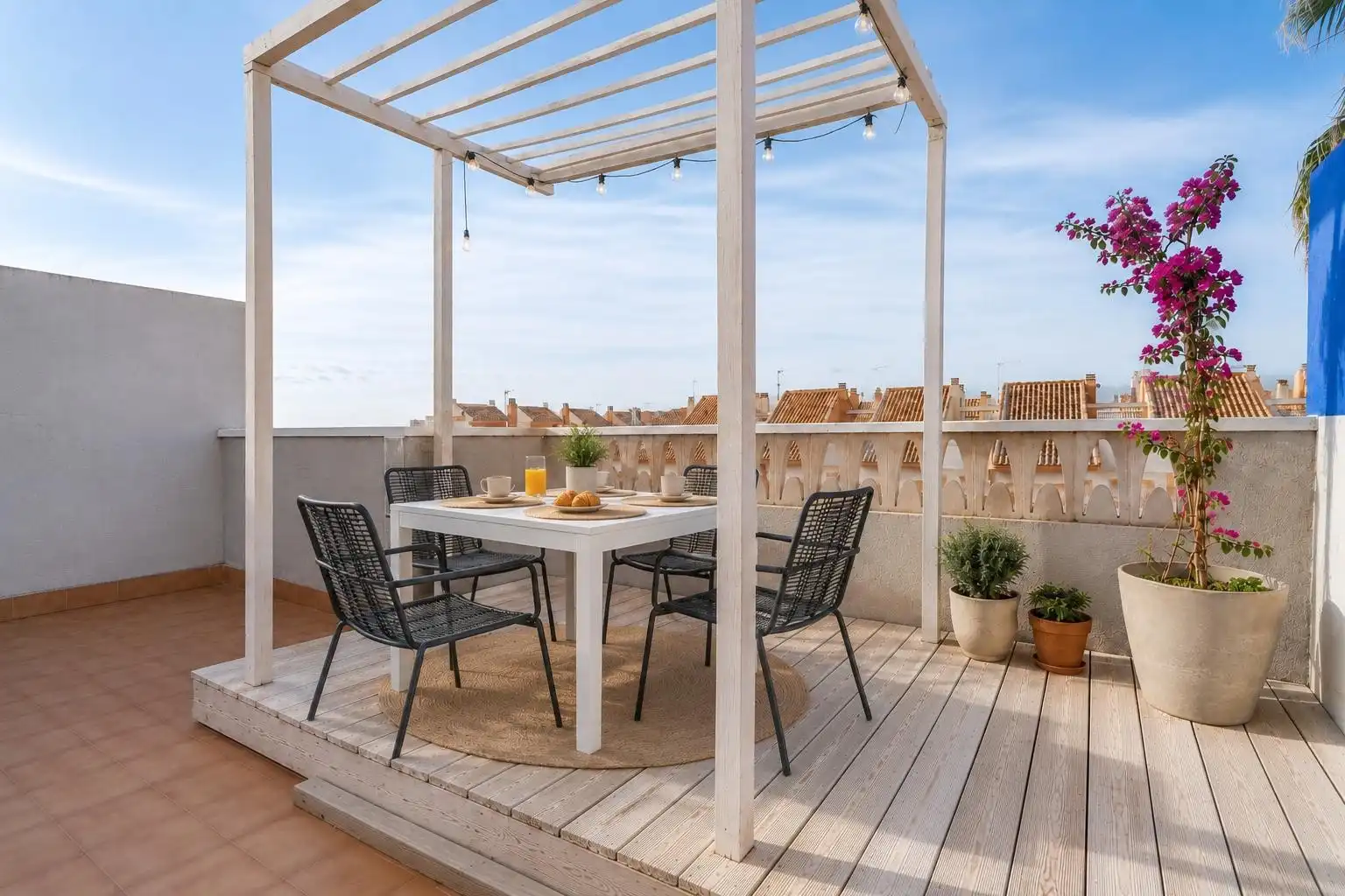 Terrassa de Apartament de lloguer en Pilar de la Horadada amb Terrassa, Moblat i Forn
