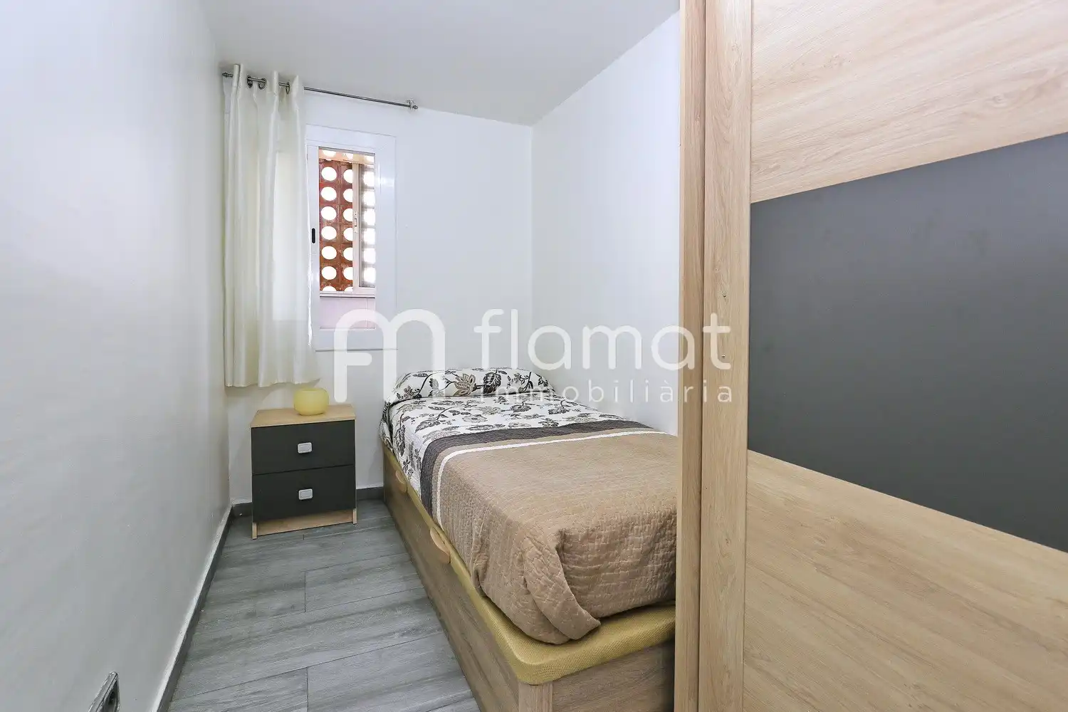 Bedroom of Flat for sale in La Mina