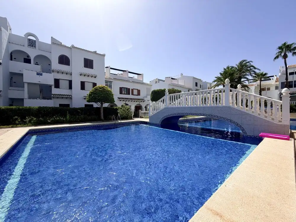 Piscina de Ático en venta en Rojales