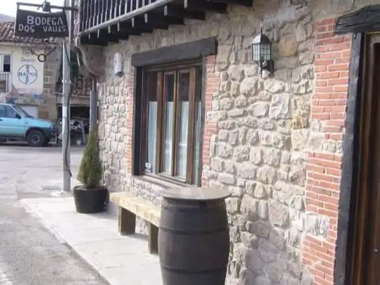 Vista exterior de Casa o xalet en venda en Arenas de Iguña amb Aire condicionat i Balcó