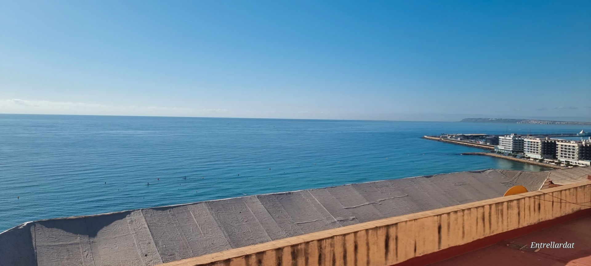 Terraza de Apartamento de alquiler en Alicante / Alacant con Amueblado, Lavadora y Piscina comunitaria