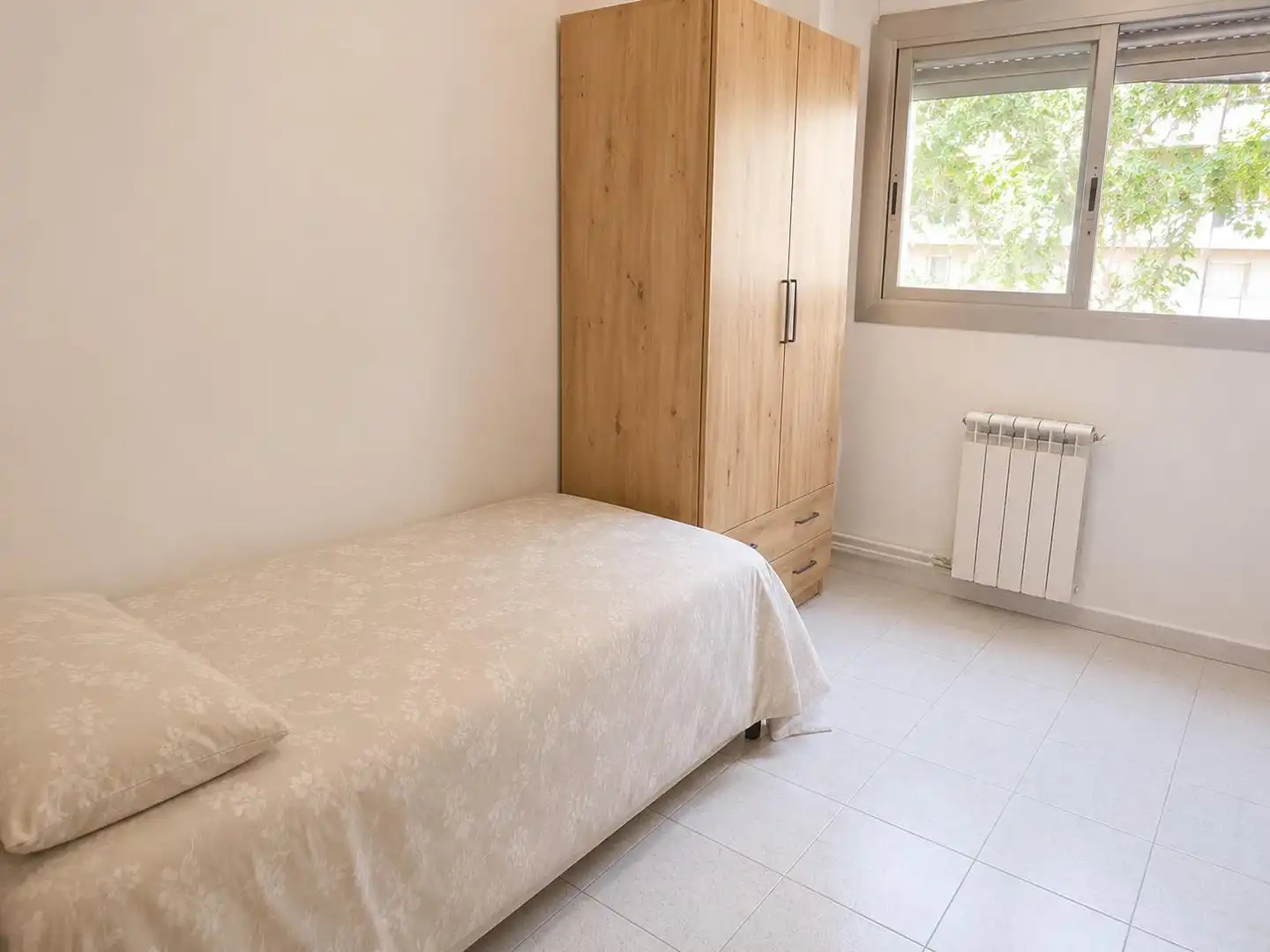 Dormitori de Pis en venda en Montcada i Reixac