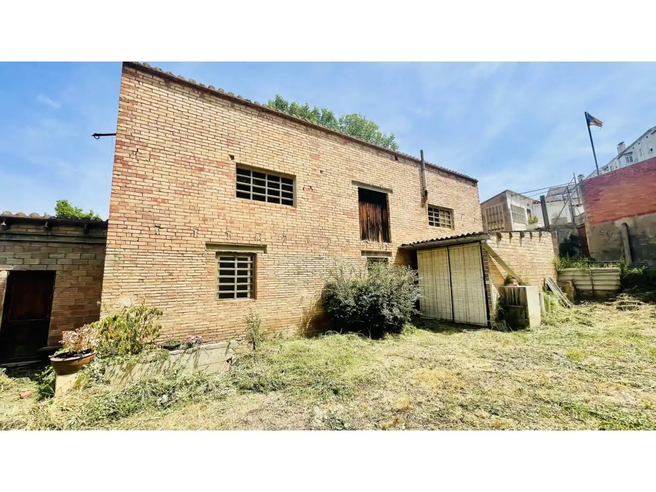 Vista exterior de Residencial en venta en Manresa
