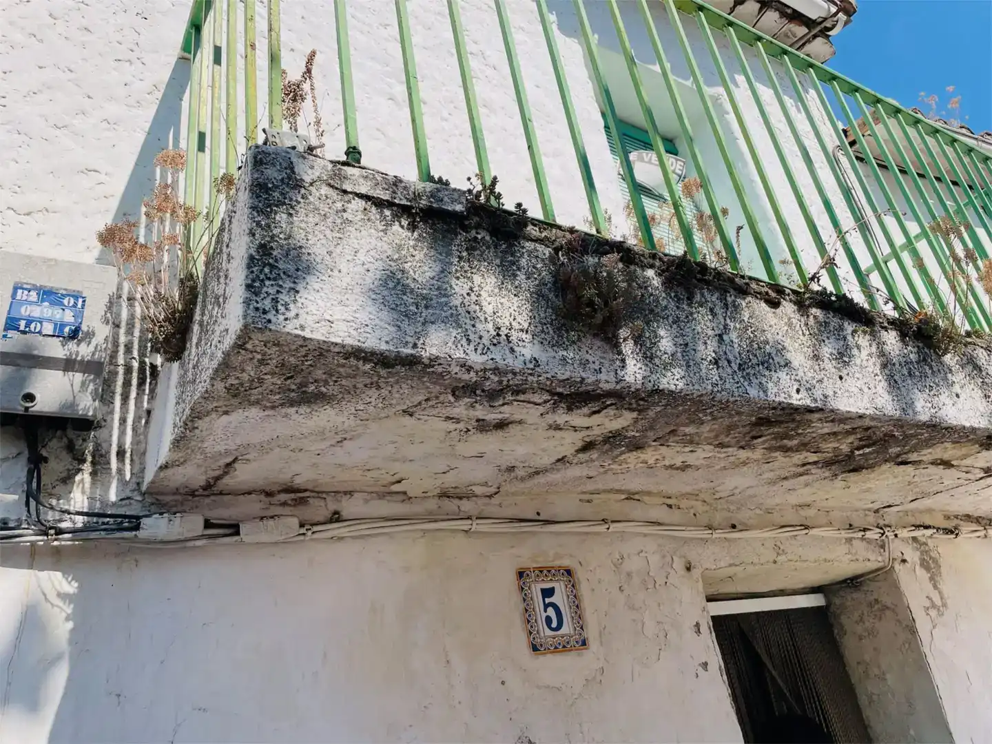 Vista exterior de Planta baja en venta en Navahondilla