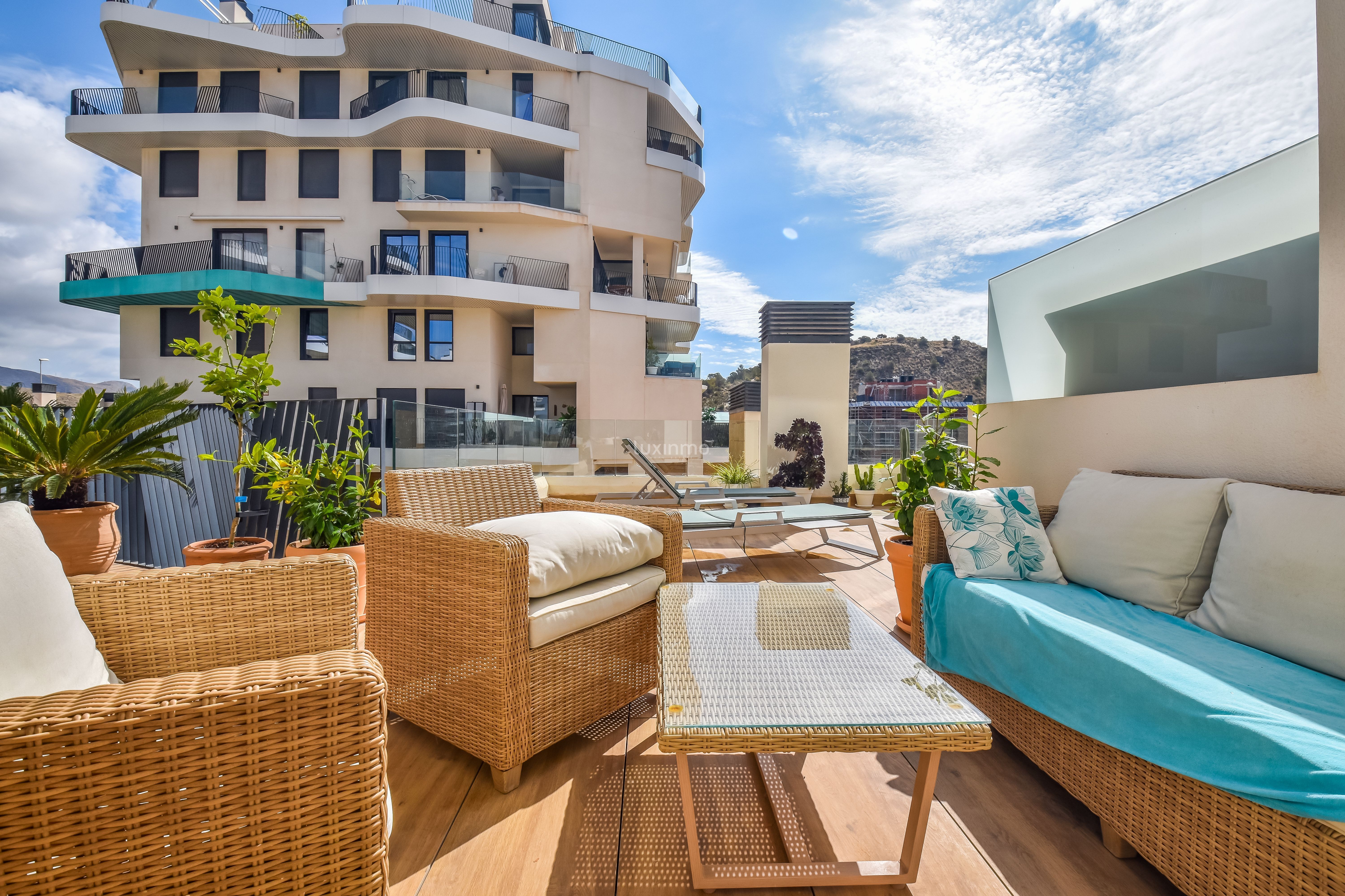 Terrassa de Dúplex en venda en Villajoyosa / La Vila Joiosa amb Aire condicionat, Calefacció i Jardí privat